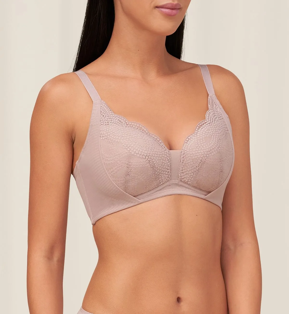 MODERN CURVY NON-WIRED PADDED BRA