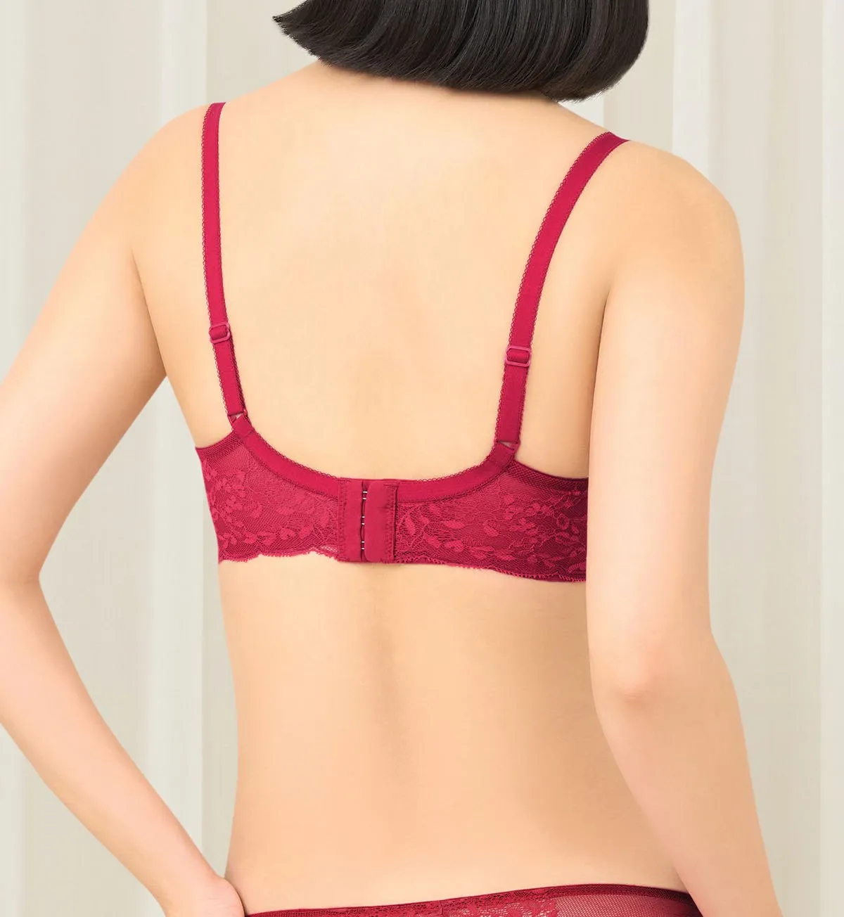 Sensual Spotlight Non-Wired Push Up Deep V Bra